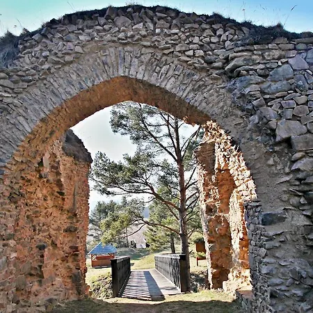 Konukevi Jezerna 3*