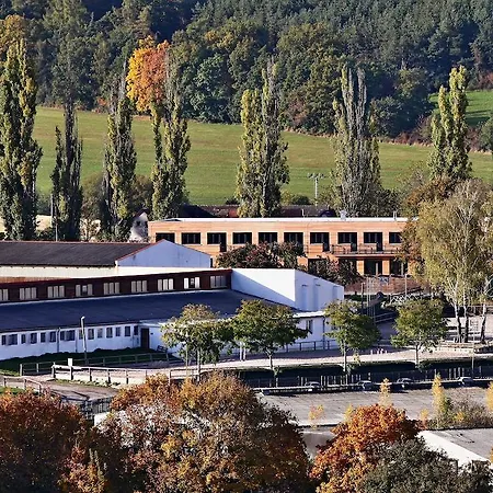 Jezerná Zduchovice